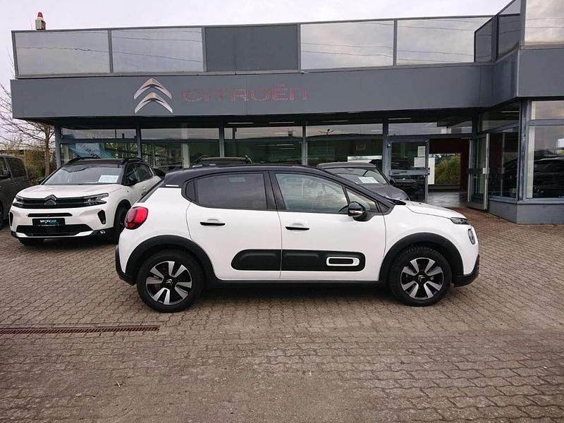 Gebraucht Citroën C3 PureTech 83 PS (61 kW) 2024 Polar weiß / dach schwarz Kleinwagen