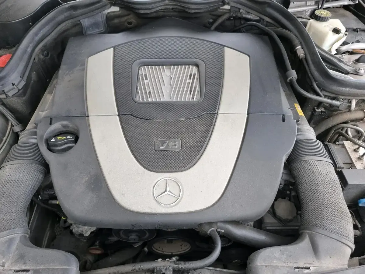 Gebraucht Mercedes C230 204 PS (150 kW) 2009 Grau Kombi