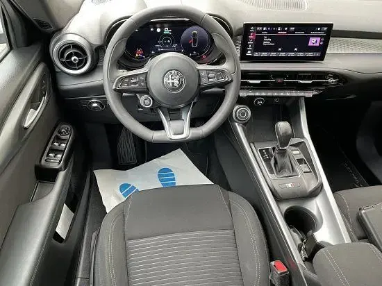 Gebraucht Alfa Romeo Tonale Super 131 PS (96 kW) 2022 Grau SUV