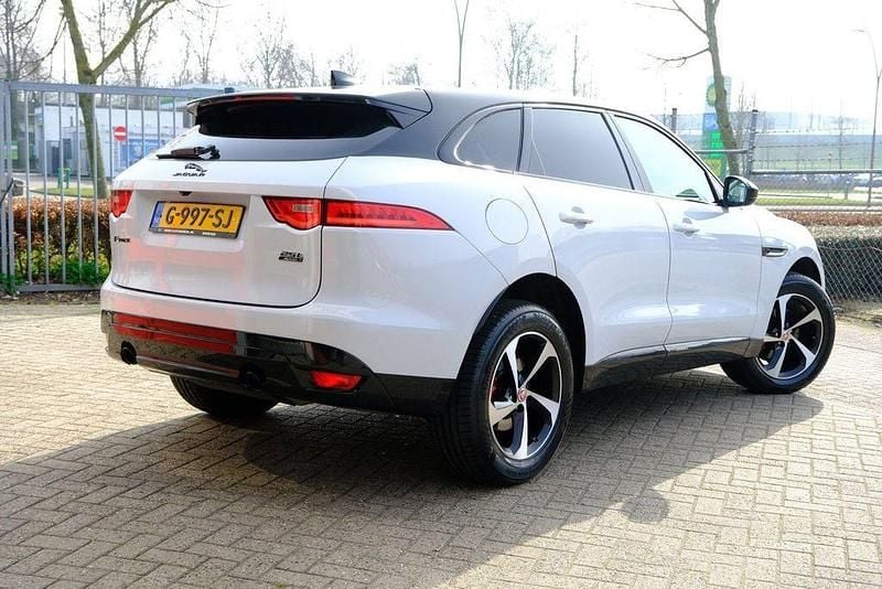 Gebraucht Jaguar F-Pace 250 PS (183 kW) 2019 Weiß SUV