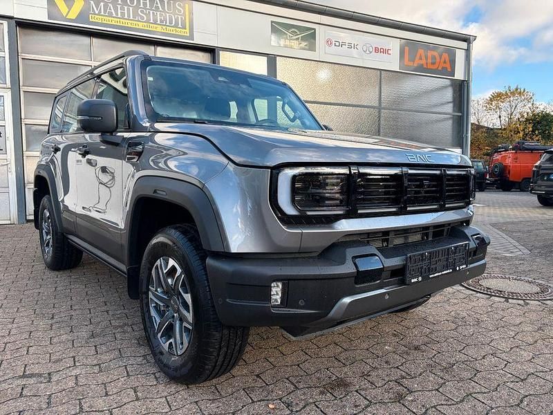 Neu Baic BJ40 234 PS (172 kW) 2025 Grau SUV