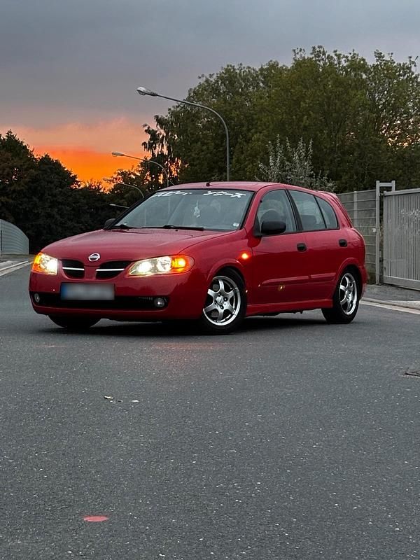 Gebraucht Nissan Almera 98 PS (72 kW) 2006 Rot Kleinwagen