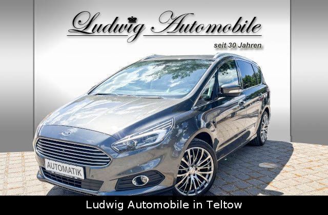 Grau Gebraucht 2015 Ford S-MAX Titanium Van / Kleinbus | 20.999 € (Fairer Preis) - Bild 1/4