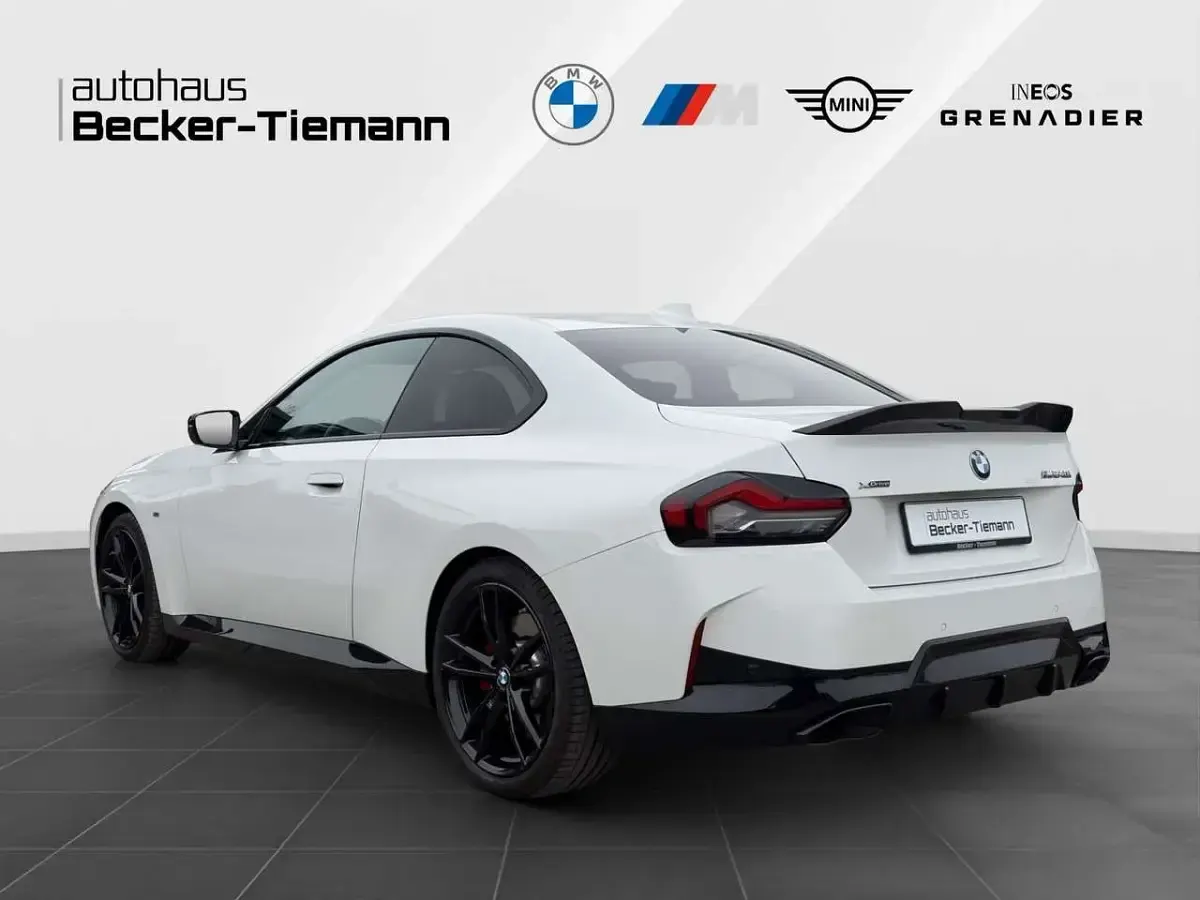 Gebraucht BMW M2 M Performance 374 PS (275 kW) 2022 Alpinweiß uni Coupé