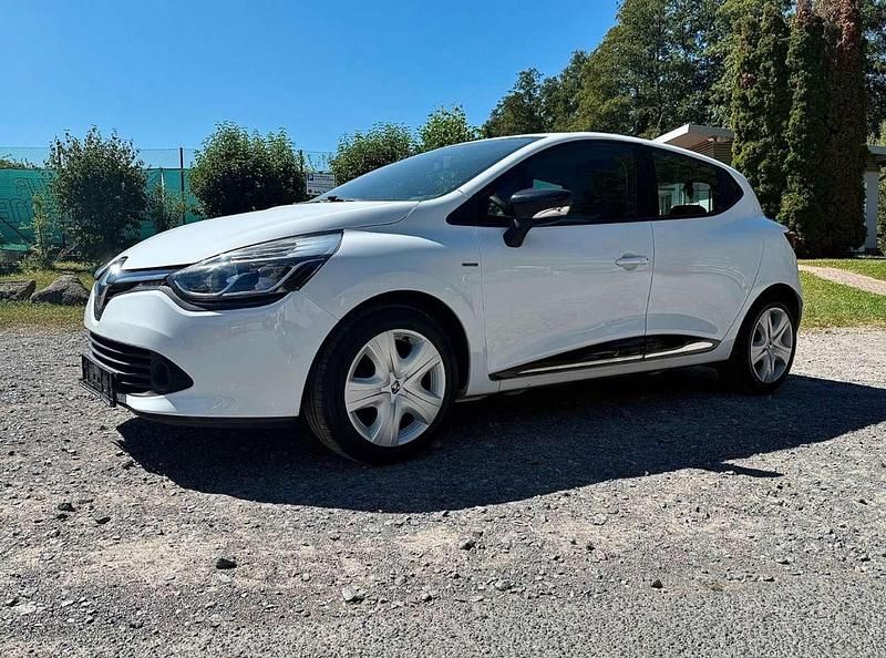 Gebraucht Renault Clio IV LIMITED 73 PS (53 kW) 2016 Limousine