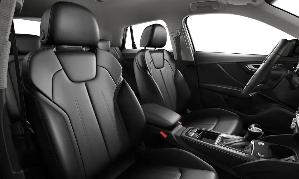 Gebraucht Audi Q2 S-Line 150 PS (110 kW) 2025 Schwarz SUV