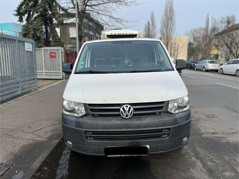 Gebraucht VW T5 114 PS (83 kW) 2014 Weiß Van