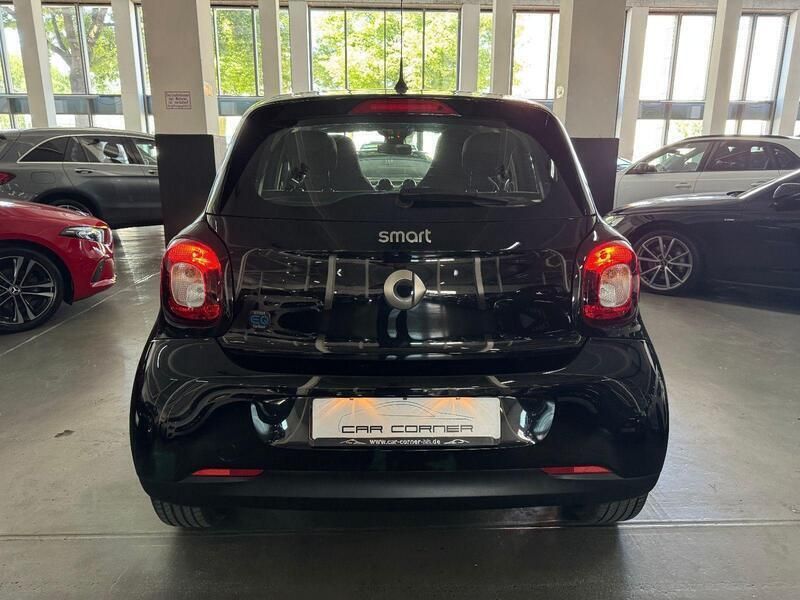 Gebraucht Smart ForFour Electric Drive 60 kW (82 PS) 2021 Schwarz Kleinwagen