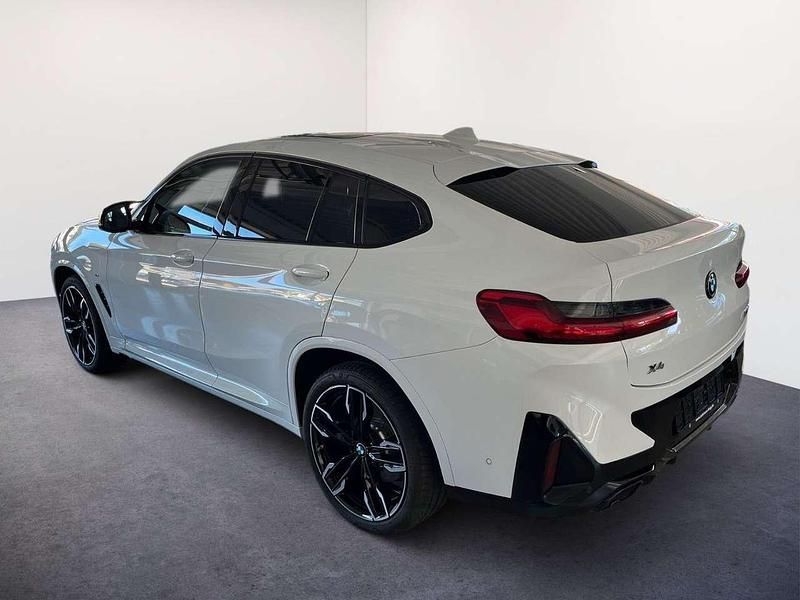 Gebraucht BMW X4 M 360 PS (264 kW) 2023 Alpinweiss SUV
