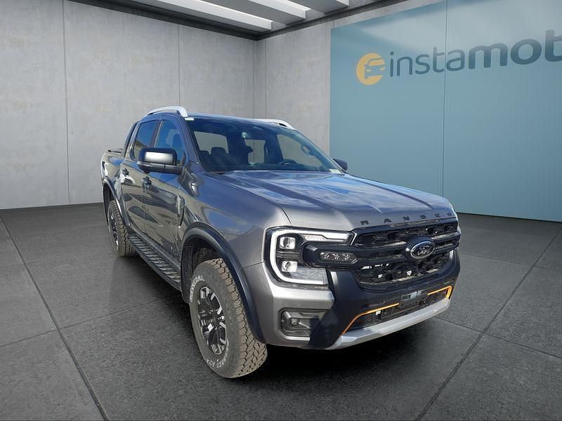Neu Ford Ranger Wildtrack 241 PS (177 kW) 2025 Grau Pickup