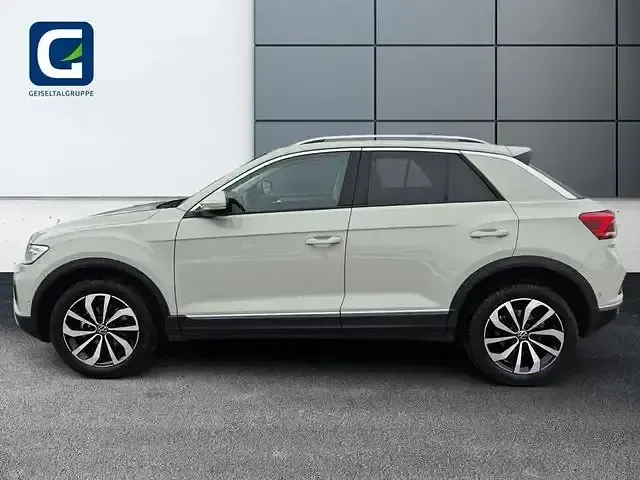 Gebraucht VW T-Roc Style 110 PS (80 kW) 2022 Grau SUV