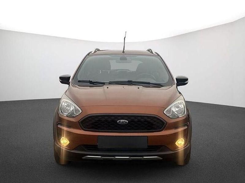 Gebraucht Ford Ka 86 PS (63 kW) 2019 Havannabraun metallic (metallic) Limousine