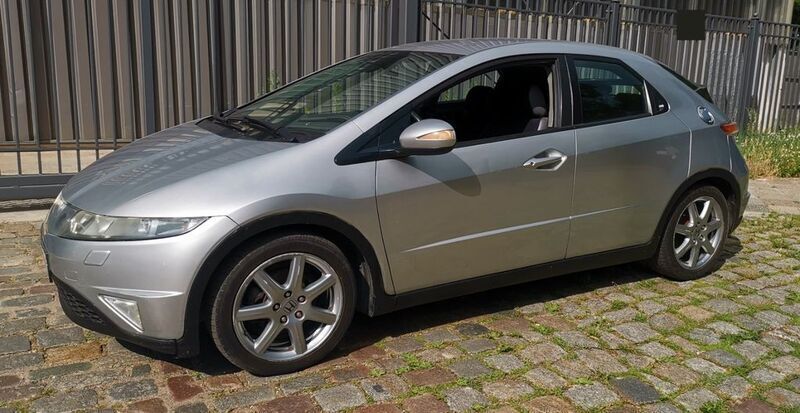 Silber Gebraucht 2008 Honda Civic Limousine | 1.999 € (Superpreis) - Bild 1/4
