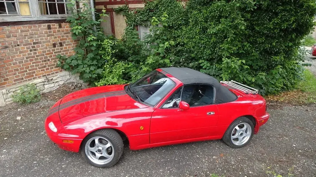 Gebraucht Mazda MX5 116 PS (85 kW) 1991 Rot Cabrio