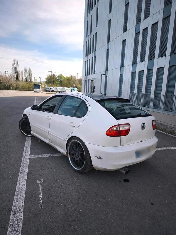 Gebraucht Seat Leon CUPRA 180 PS (132 kW) 2001 Weiß Kleinwagen