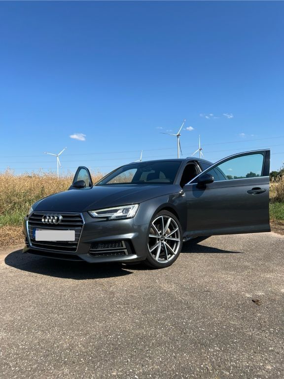 Grau Gebraucht 2016 Audi A4 Sport Kombi | 18.950 € (Etwas zu teuer) - Bild 1/4