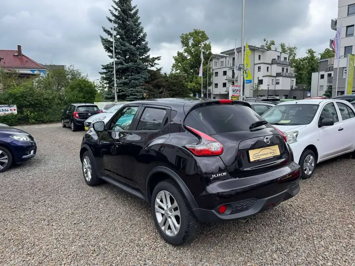 Gebraucht Nissan Juke Visia 116 PS (85 kW) 2015 Violett SUV