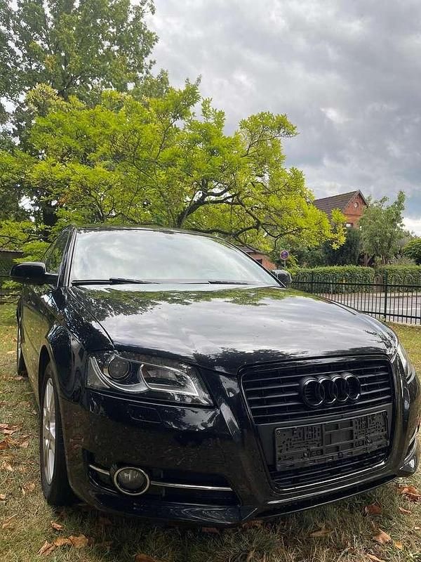 Schwarz Gebraucht 2013 Audi A3 Ambition Kombi | 11.500 € (Fairer Preis) - Bild 1/4
