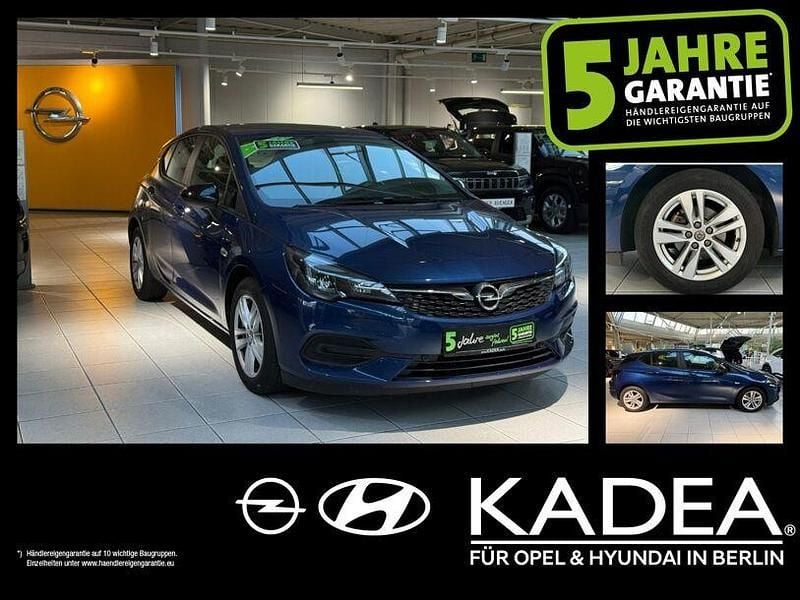 Blau Gebraucht 2021 Opel Astra Limousine | 12.590 € (Guter Preis) - Bild 1/3