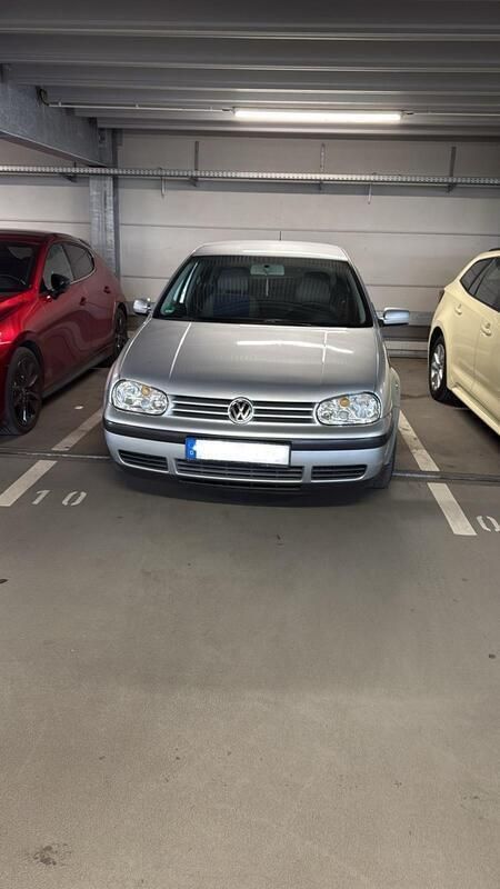 Silber Gebraucht 2001 VW Golf IV Edition Limousine | 1.000 € (Fairer Preis) - Bild 1/2