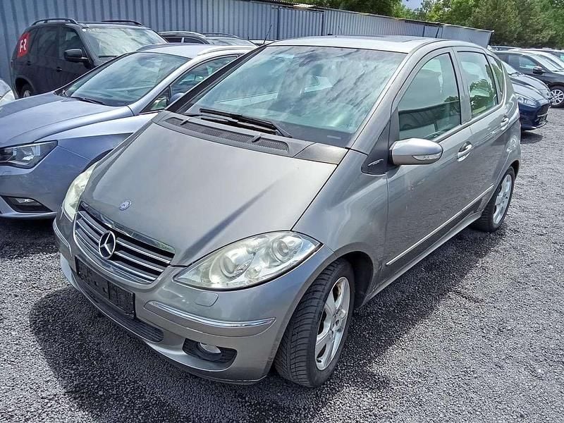 Kometgrau metalliclack Gebraucht 2005 Mercedes A200 Kleinwagen | 1.000 € (Superpreis) - Bild 1/4