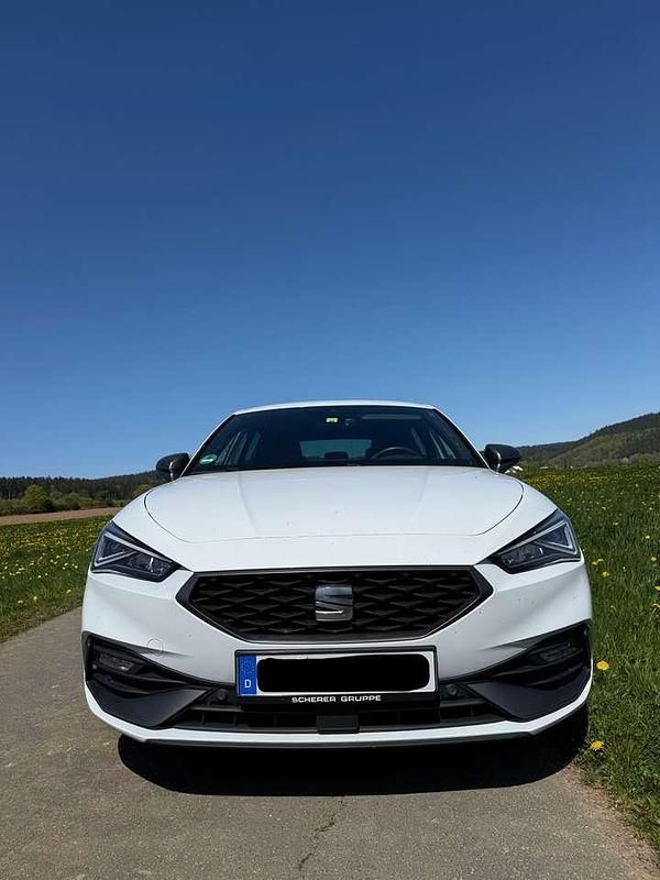 Second-hand Seat Leon FR 150 CP (110 kW) 2020 Alb Hatchback