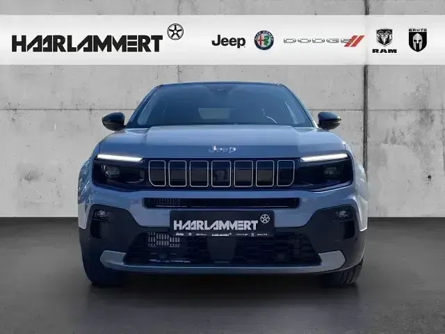 Occasion Jeep Avenger Summit 101 ch (74 kW) 2025 Gris SUV