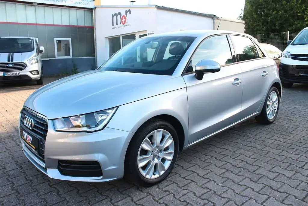 Gebraucht Audi A1 Sportback Sport 125 PS (91 kW) 2017 Silber Kleinwagen