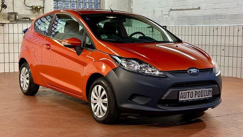 Gebraucht Ford Fiesta 82 PS (60 kW) 2011 Orange Kleinwagen