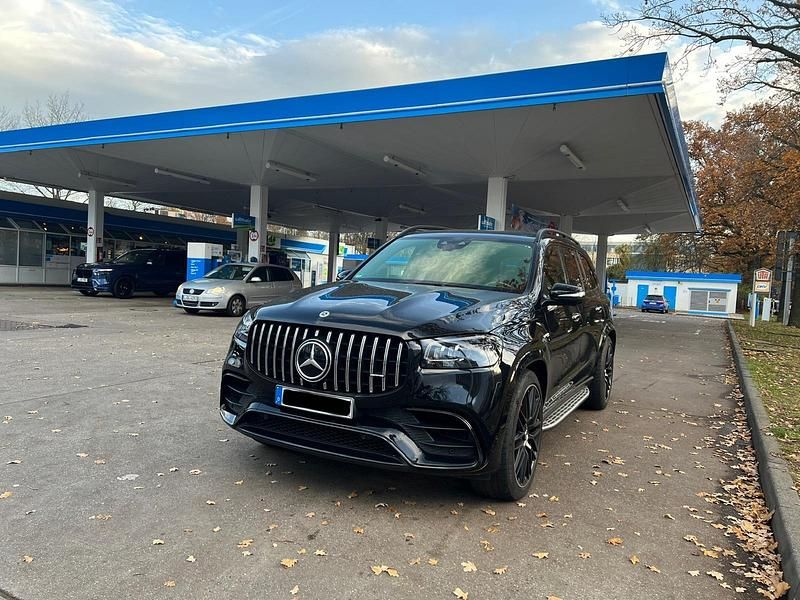 Schwarz Gebraucht 2022 Mercedes GLS63 AMG AMG SUV | 119.900 € (Teuer) - Bild 1/4