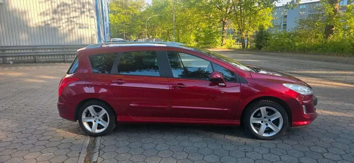 Gebraucht Peugeot 308 2010 Rot Kombi