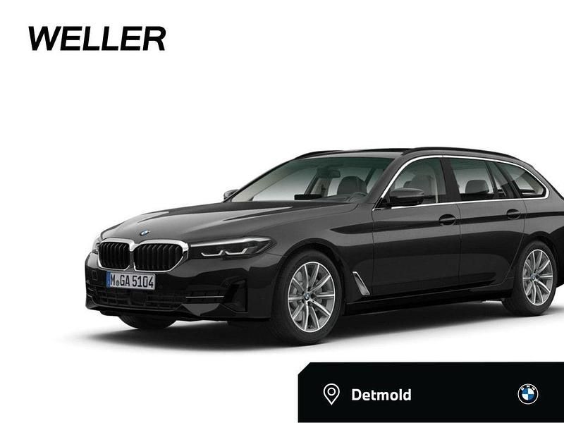 Black sapphire (schwarz) Gebraucht 2023 BMW 520 Sport Line Kombi | 42.850 € (Etwas zu teuer) - Bild 1/4