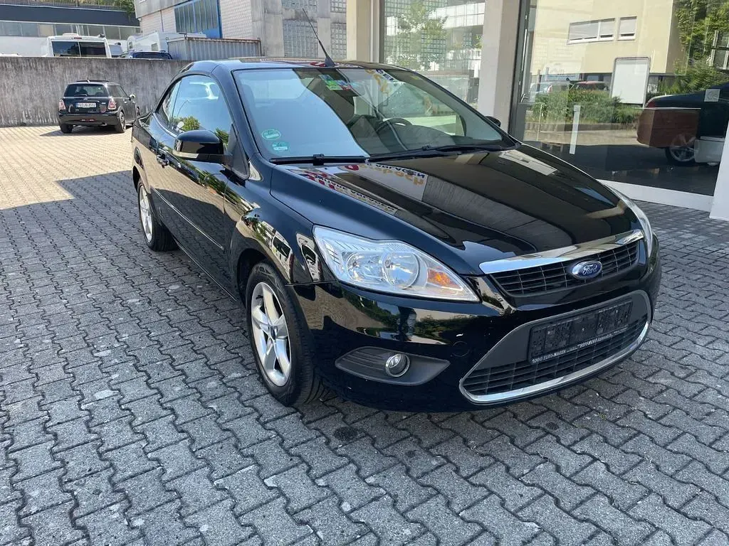 Gebraucht Ford Focus Cabriolet Trend 101 PS (74 kW) 2010 Schwarz Cabrio