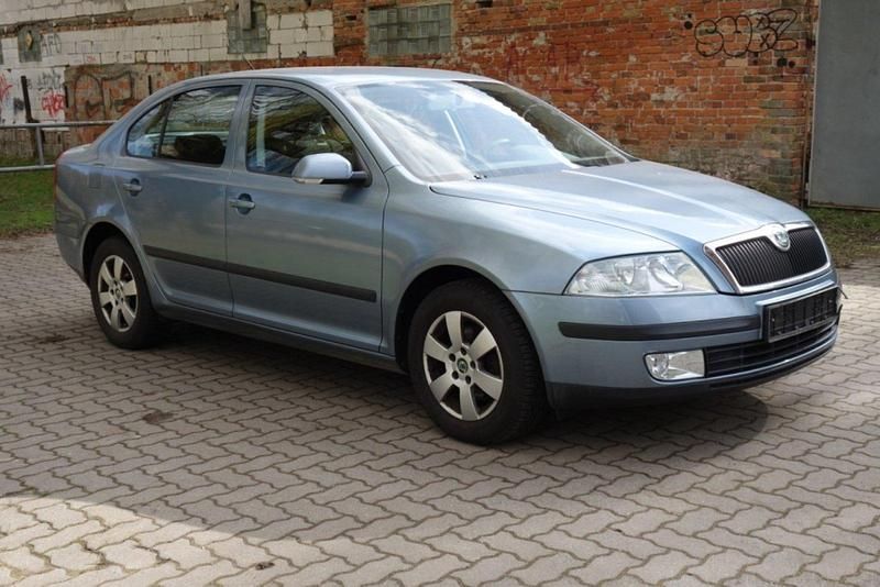 Gebraucht Skoda Octavia 150 PS (110 kW) 2007 Blau Limousine