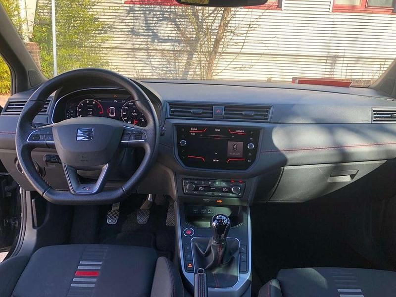 Gebraucht Seat Arona FR 150 PS (110 kW) 2020 Mitternachtsschwarz SUV