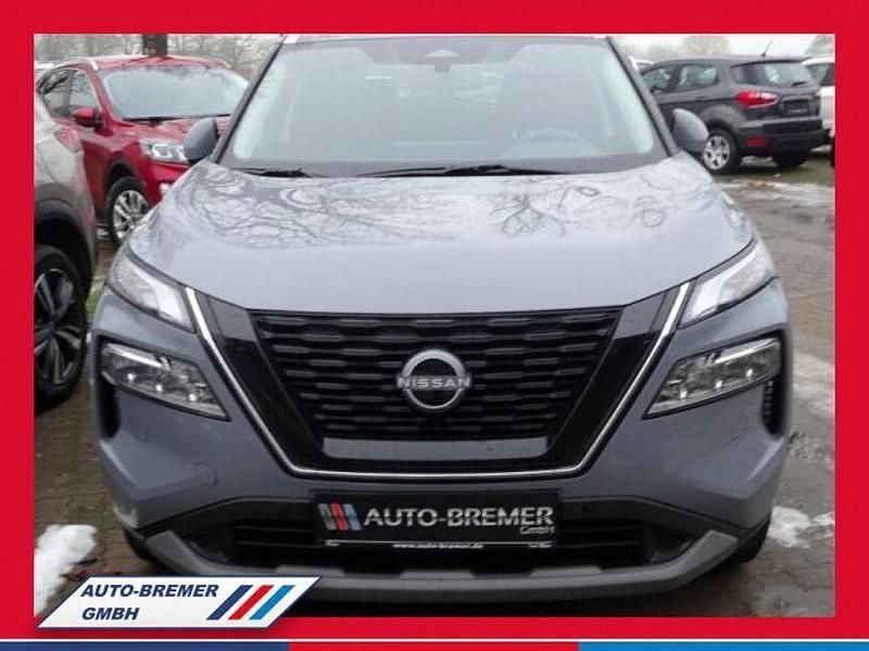 Ceramic grey (metallic) Gebraucht 2025 Nissan X-Trail N-Connecta SUV | 30.990 € (Superpreis) - Bild 1/3