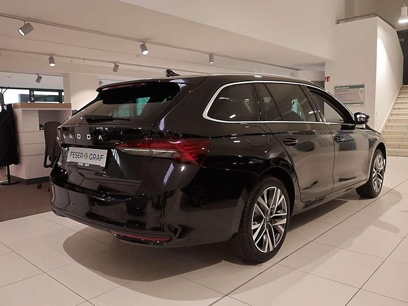 Neu Skoda Octavia 150 PS (110 kW) 2026 Blackmagicperleffekt Kombi