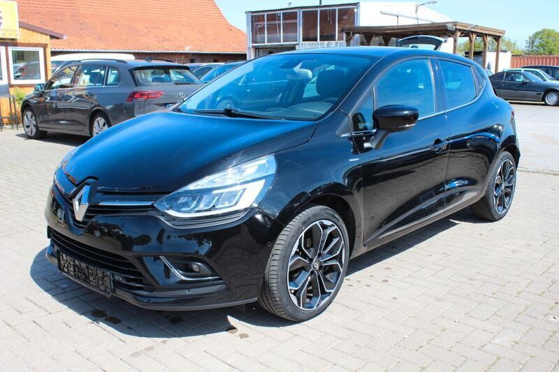 Schwarz Gebraucht 2018 Renault Clio IV Bose Edition Limousine | 10.490 € (Teuer) - Bild 1/4