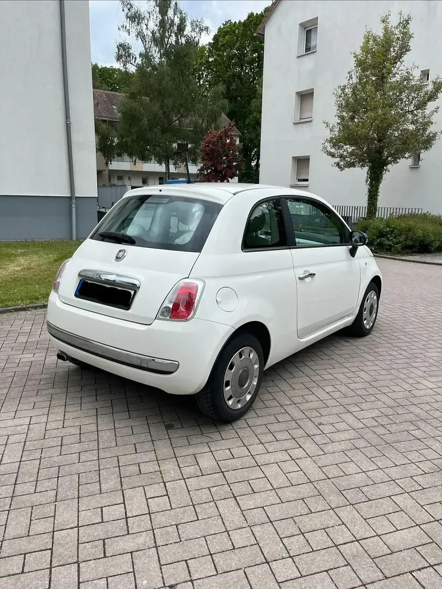 Gebraucht Fiat 500 Pop 69 PS (50 kW) 2014 Weiß Kleinwagen