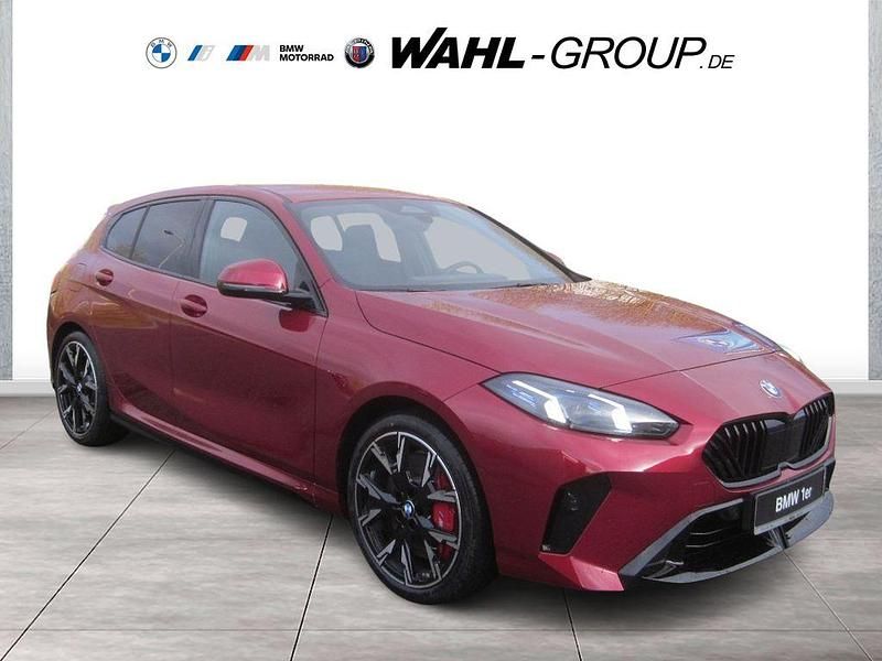 Neu BMW 120 M Sport 170 PS (125 kW) 2025 Rot Kleinwagen