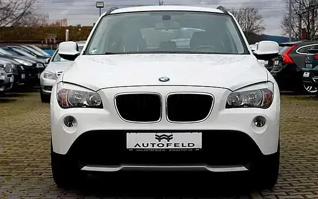 Gebraucht BMW X1 150 PS (110 kW) 2011 Weiß SUV