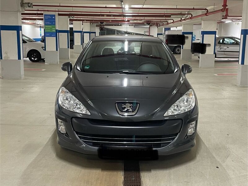 Grau Gebraucht 2008 Peugeot 308 Limousine | 2.780 € (Guter Preis) - Bild 1/4