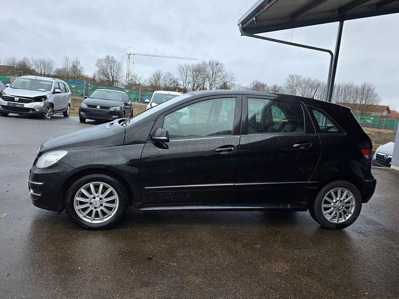 Używany Mercedes B170 Edition 116 KM (85 kW) 2008 Czarny Minivan