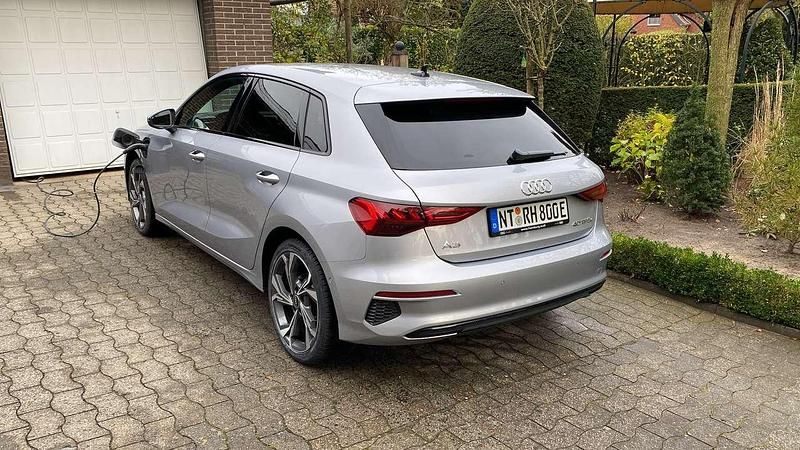 Gebraucht Audi A3 Advanced Plus 204 PS (150 kW) 2021 Silber Kombi