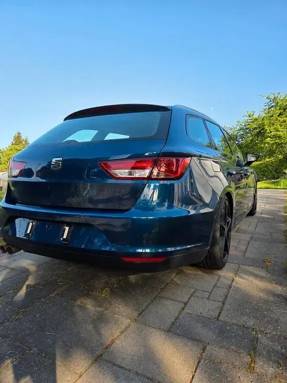 Gebraucht Seat Leon ST Style 105 PS (77 kW) 2015 Blau Kombi