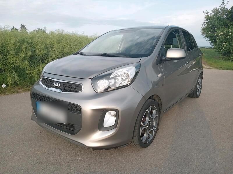 Beige Gebraucht 2015 Kia Picanto DREAM-TEAM Edition Kleinwagen | 6.290 € - Bild 1/4