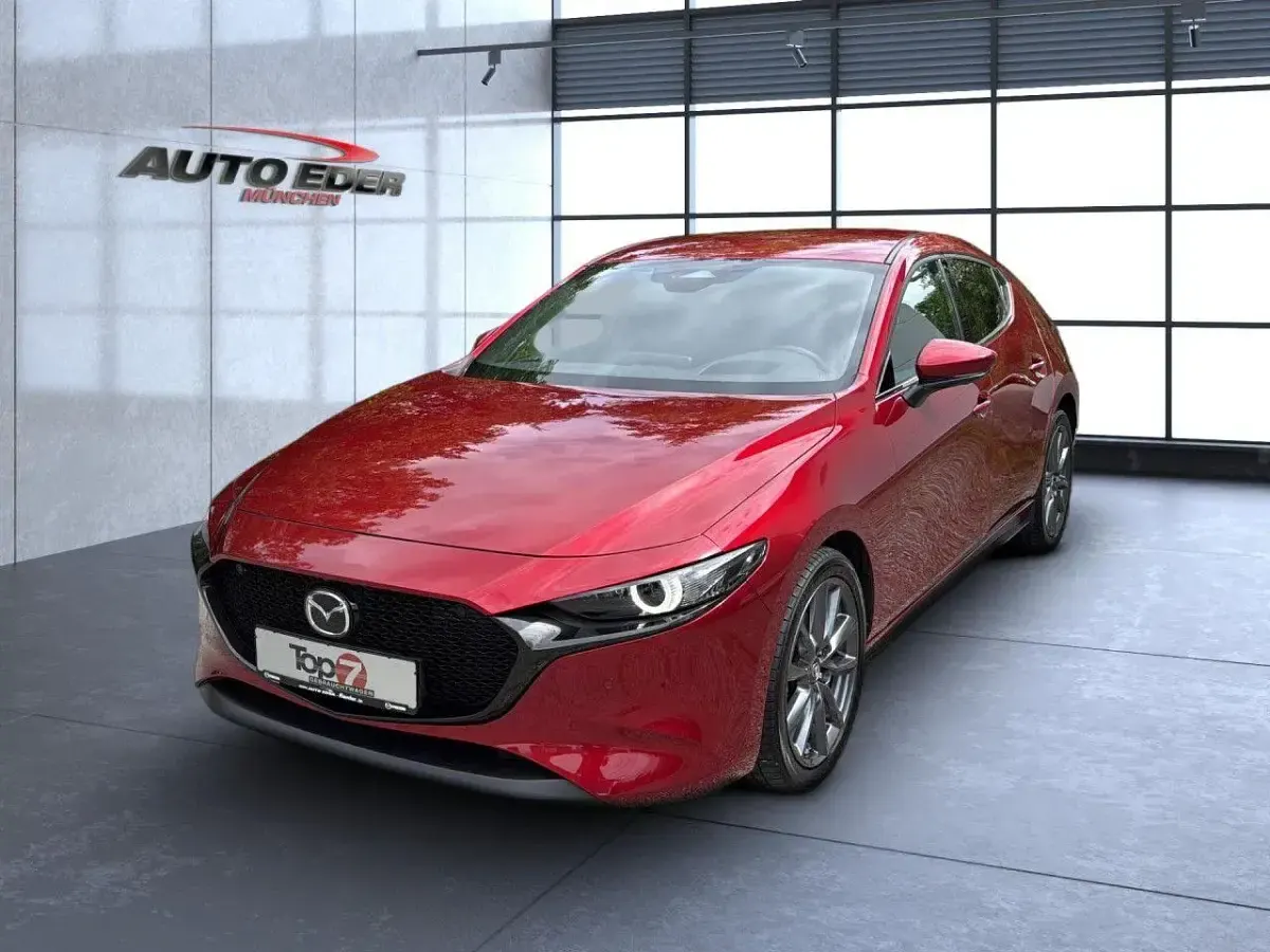 Gebraucht Mazda 3 Exclusive-Line 150 PS (110 kW) 2023 Rot Limousine