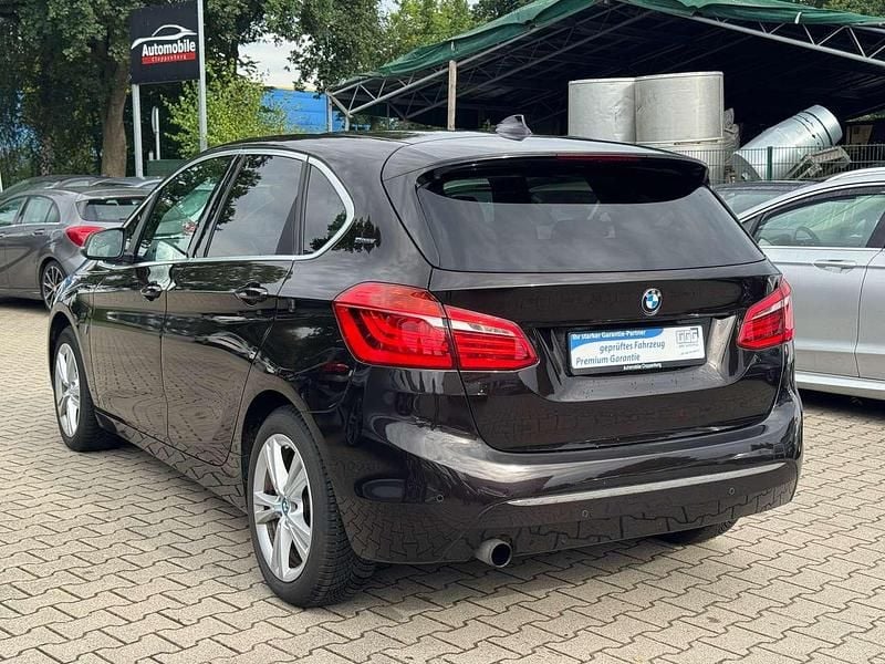 Gebraucht BMW 225 Luxury Line 136 PS (100 kW) 2017 Sparkling brown metallic SUV