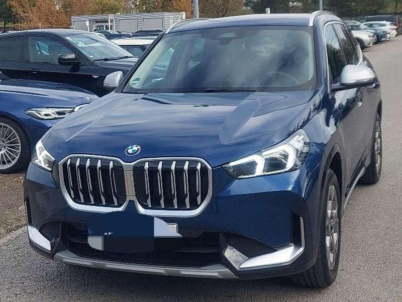 Blau Gebraucht 2023 BMW X1 xLine SUV | 33.700 € (Superpreis) - Bild 1/4