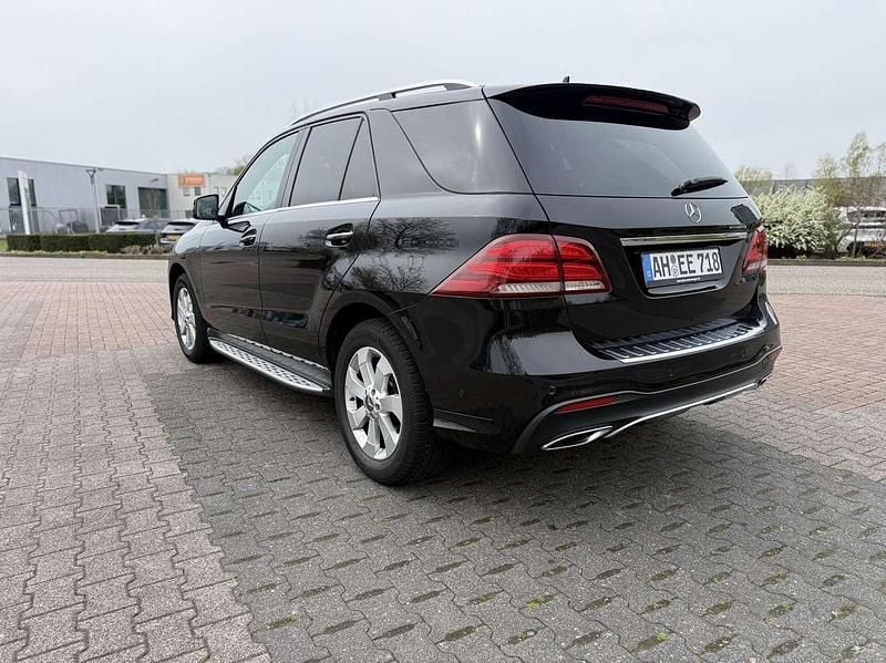 Gebraucht Mercedes GLE350 AMG 258 PS (189 kW) 2017 Schwarz Kombi